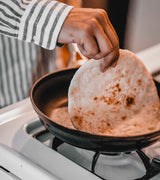 naan-brot-in-pfanne
