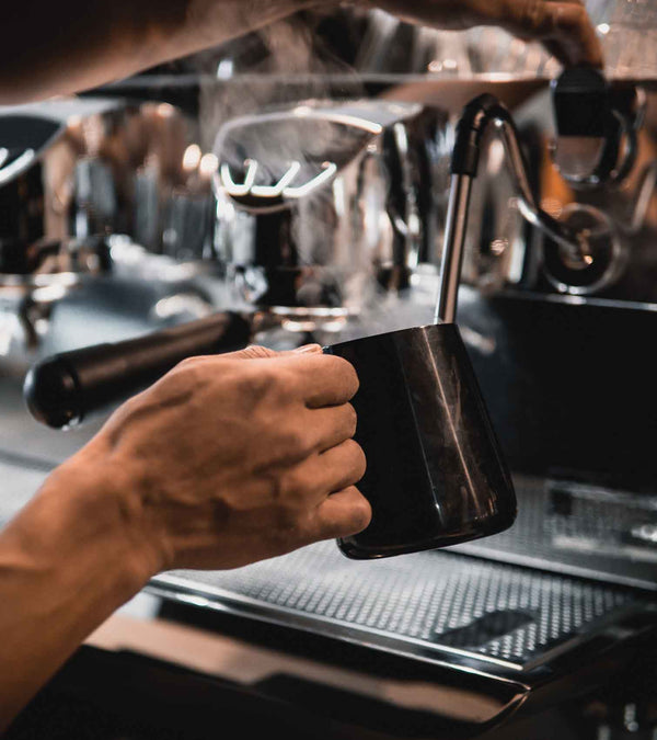 barista-workshop-milch-schaeumen