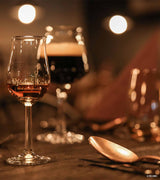 tisch-whiskyglas